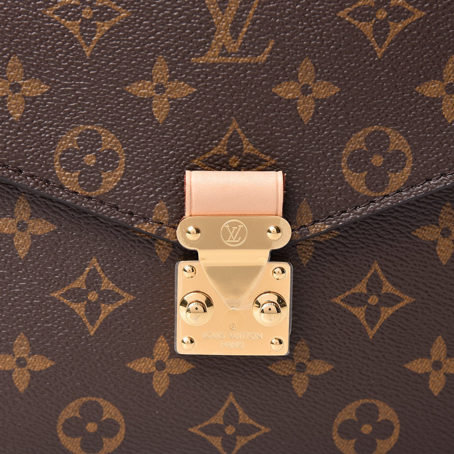 Monogram Pochette Metis