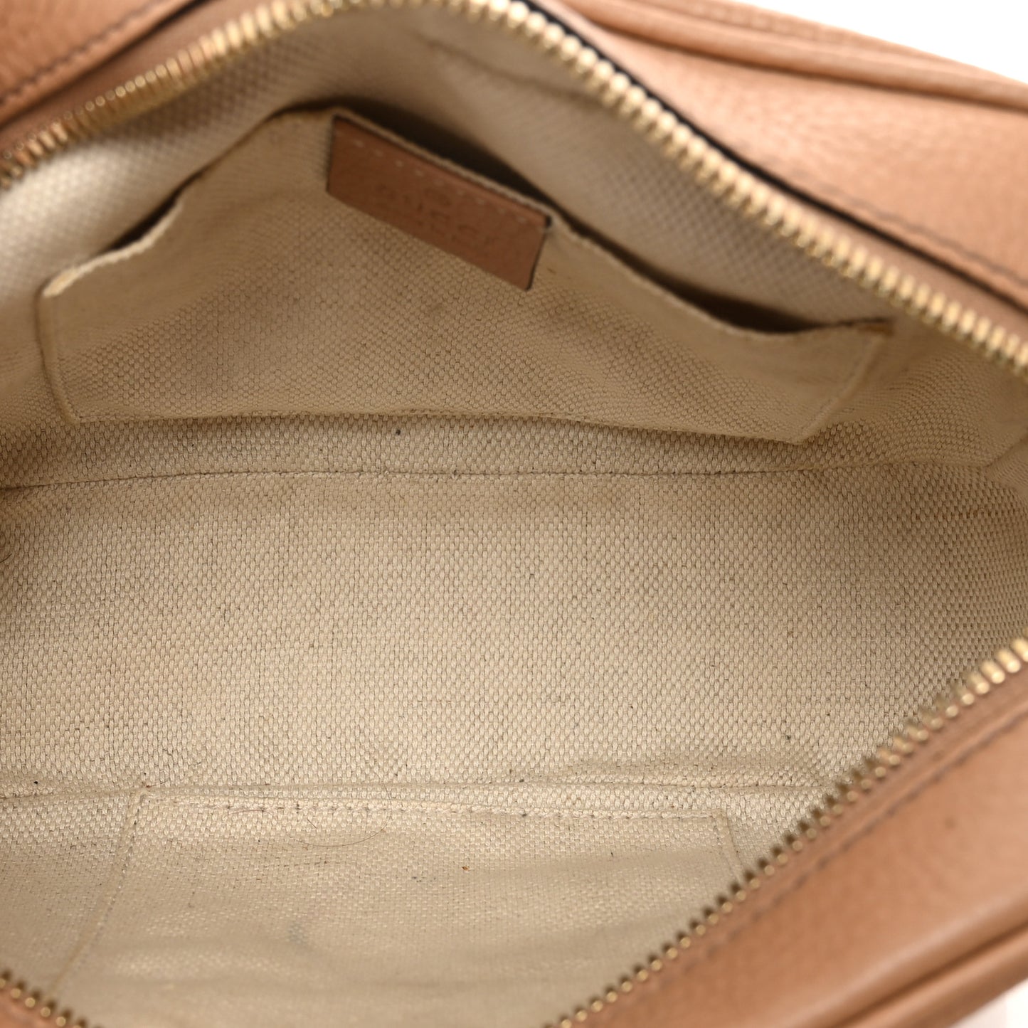 Pebbled Calfskin Small Soho Disco Bag Camelia