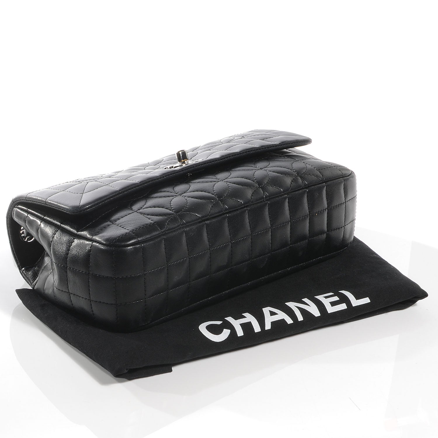 Chanel Lambskin Medium Flap Black 4 of 7