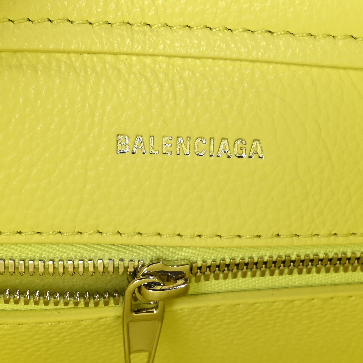 Grained Calfskin XS Everyday North South Shoulder Tote Bag Lemon