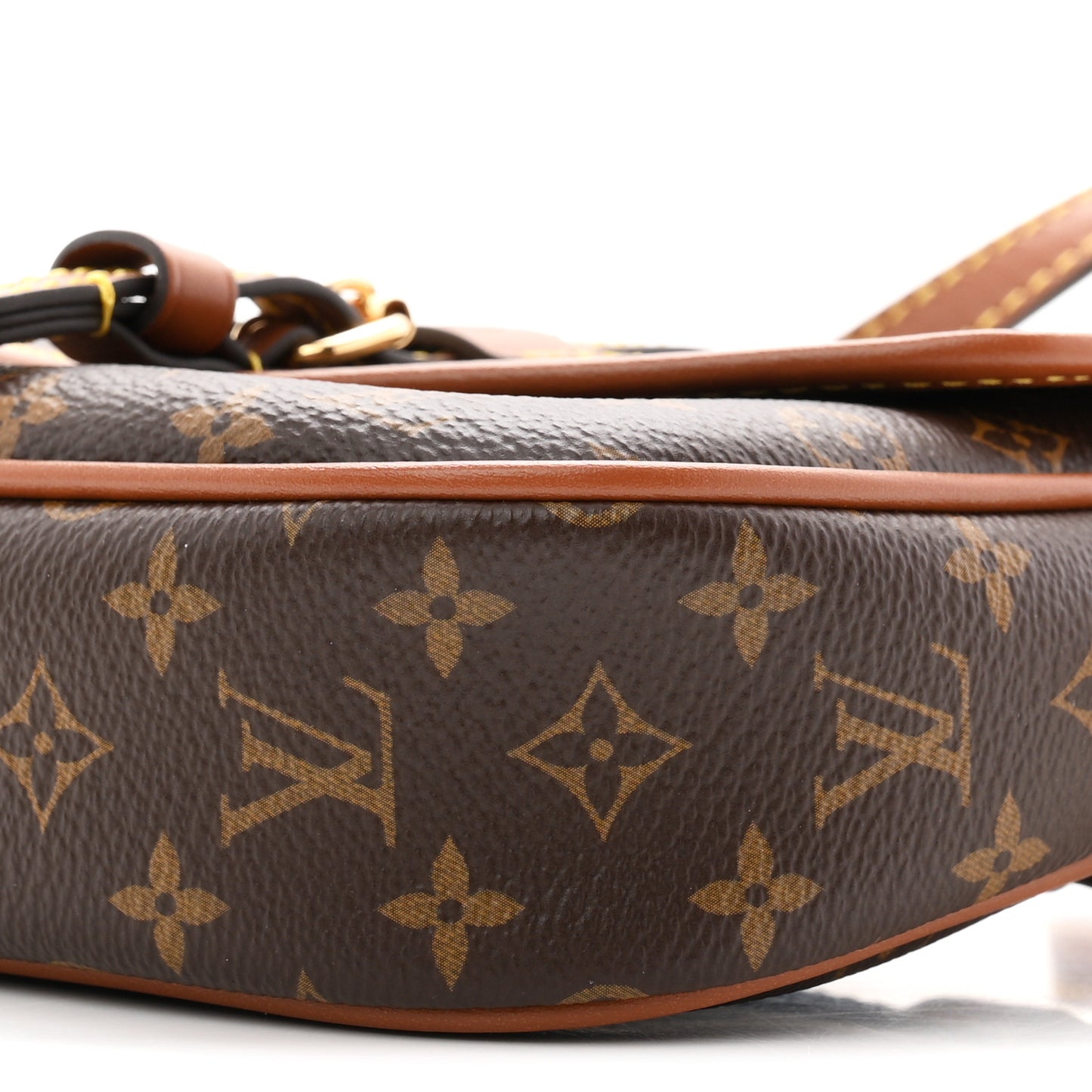 Monogram Solo