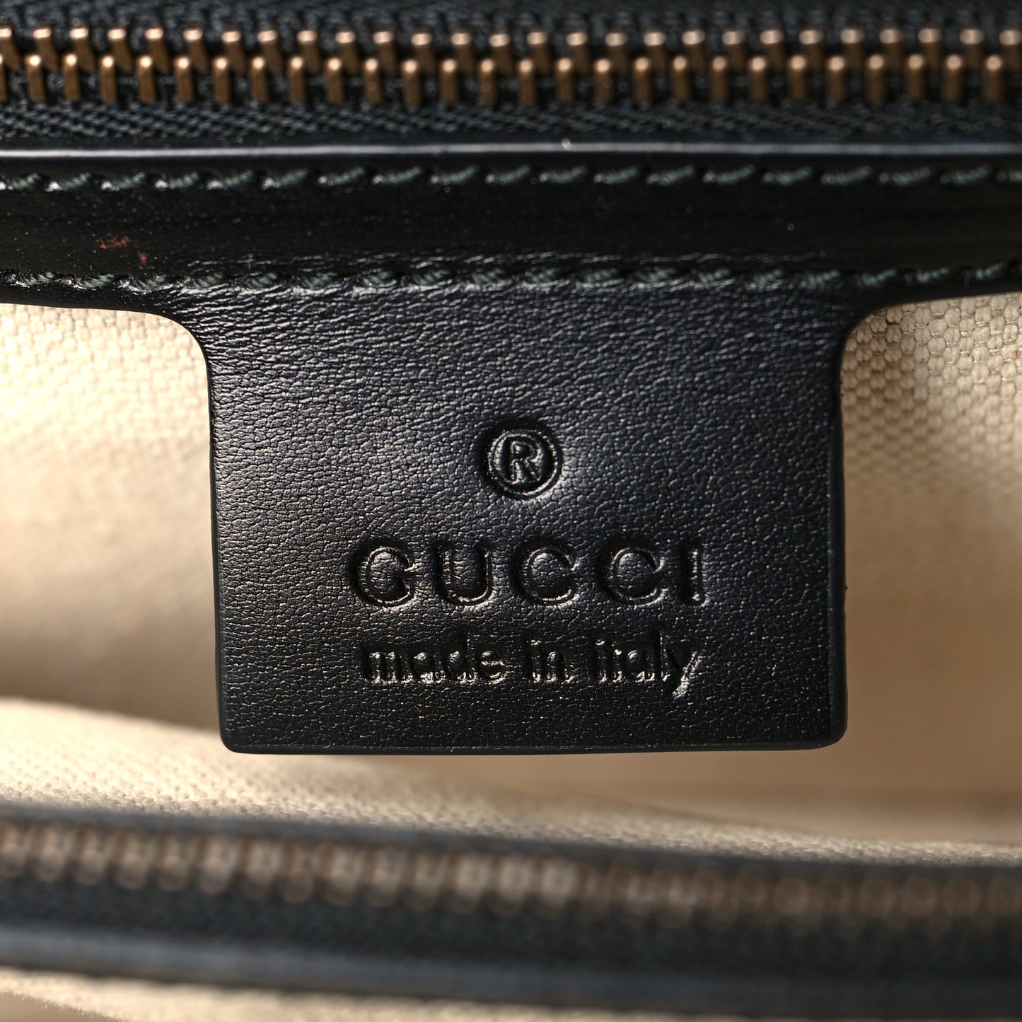 Knight Calfskin Malaga Kid Heart Medium GG Marmont Chain Handle Bag Black Hibiscus Red Multicolor