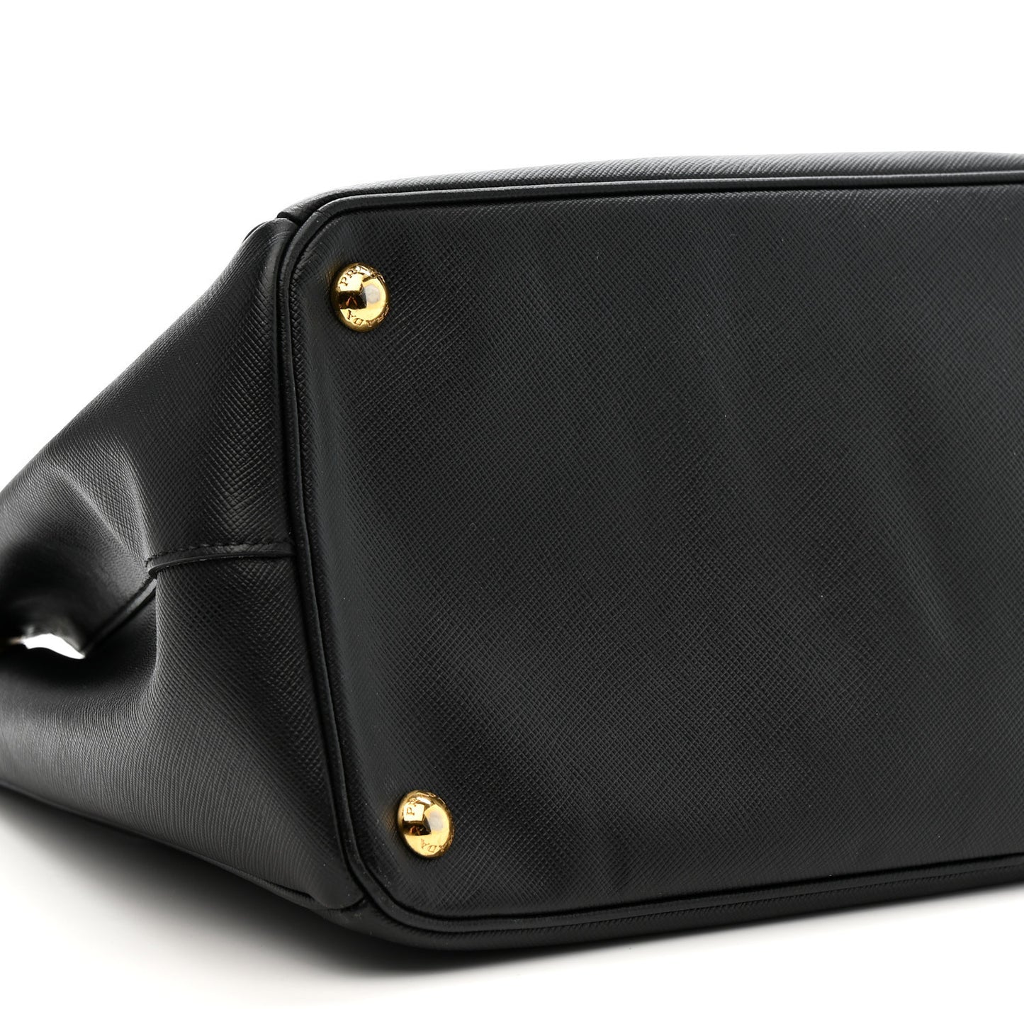 Saffiano Lux Medium Double Zip Black