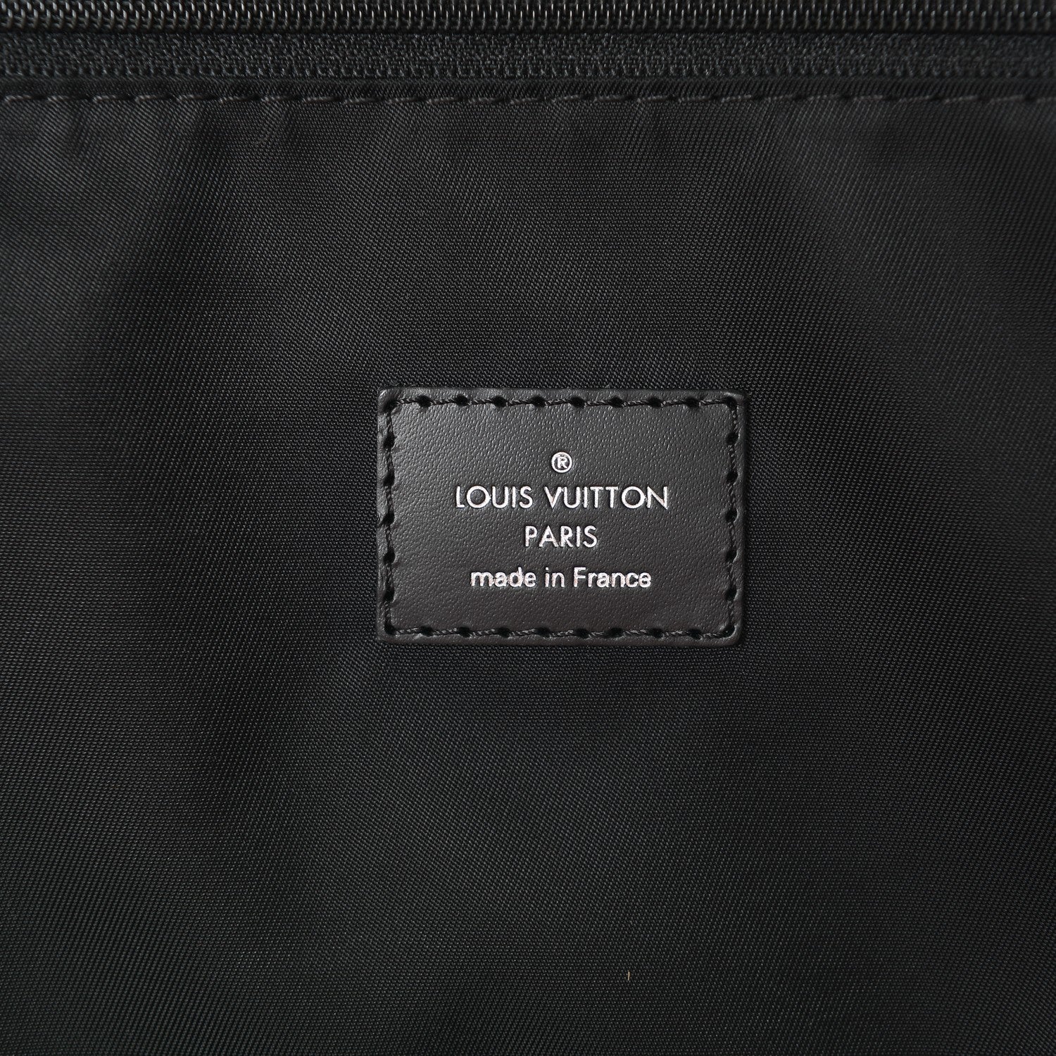 Louis Vuitton Damier Graphite Neo Eole 65 6 of 6