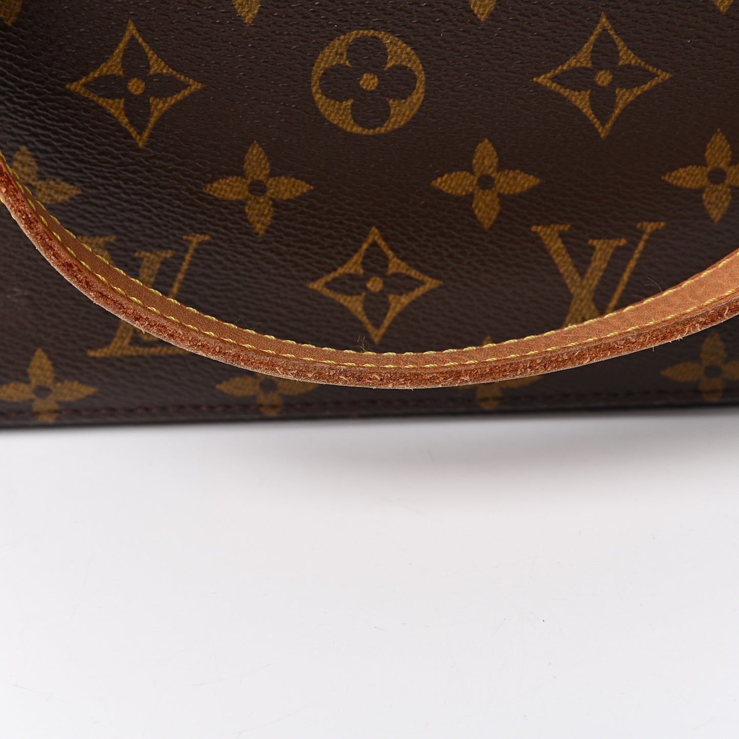 Monogram Luco