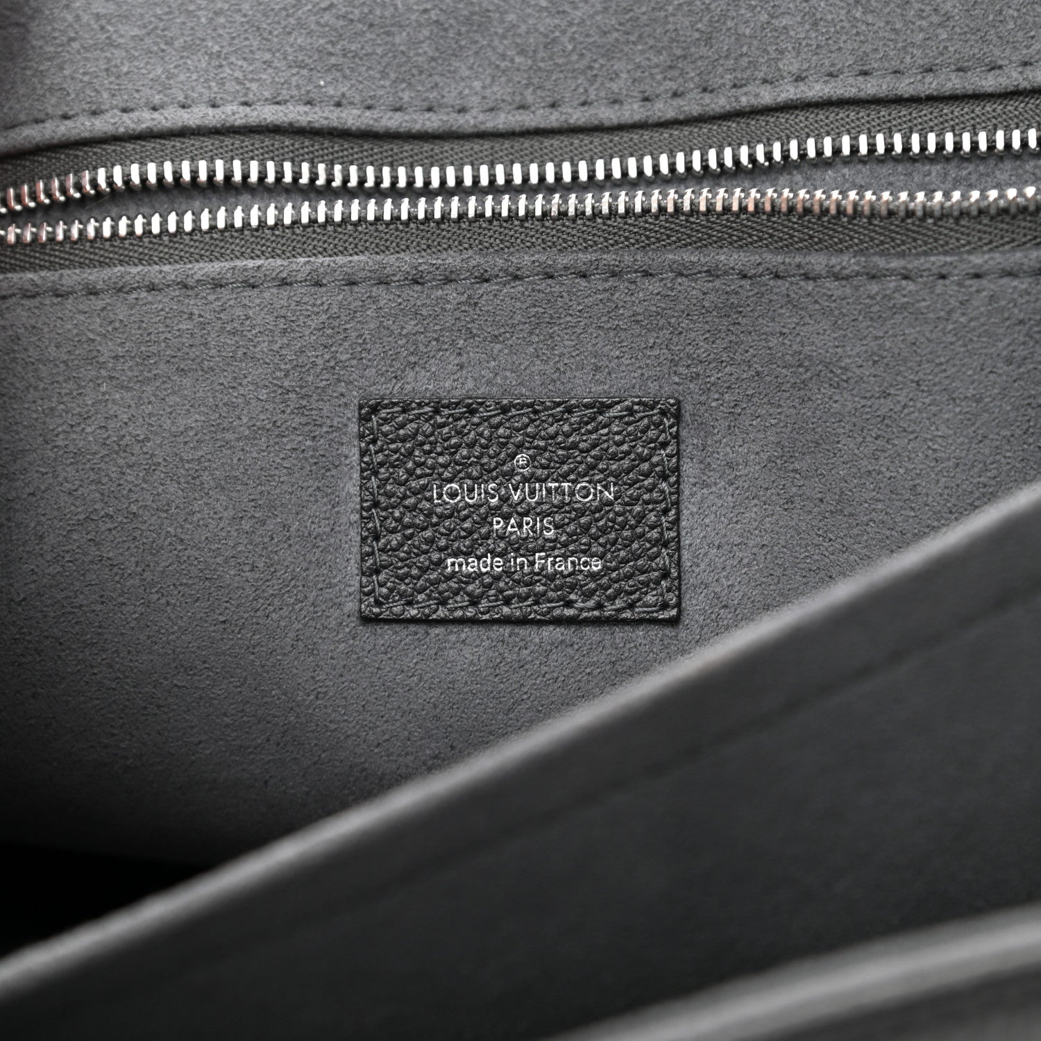 Louis Vuitton Empreinte Studded Saint Germain MM Platine 6 of 9