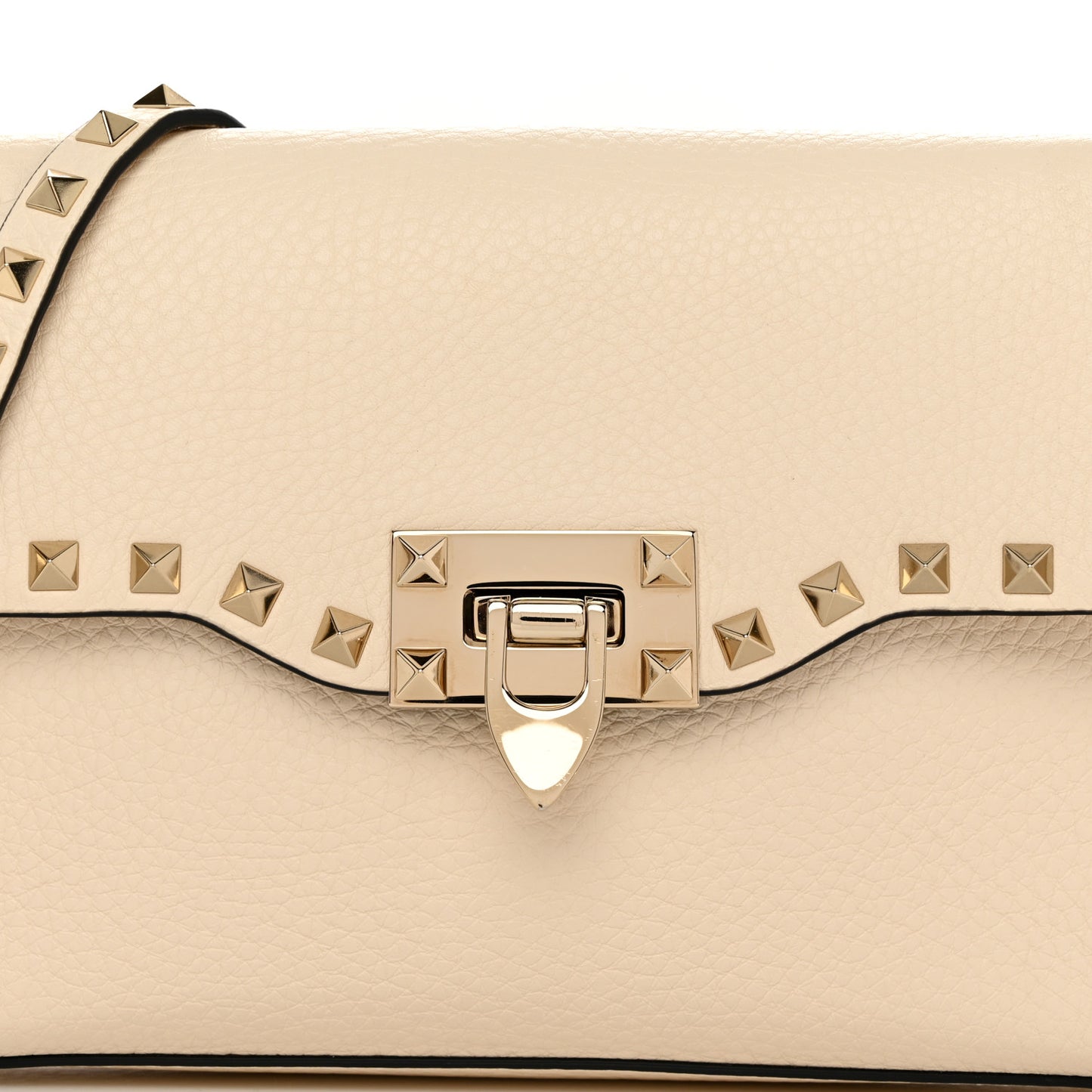 Pebbled Calfskin Medium Rockstud Flip Lock Crossbody Bag Light Ivory