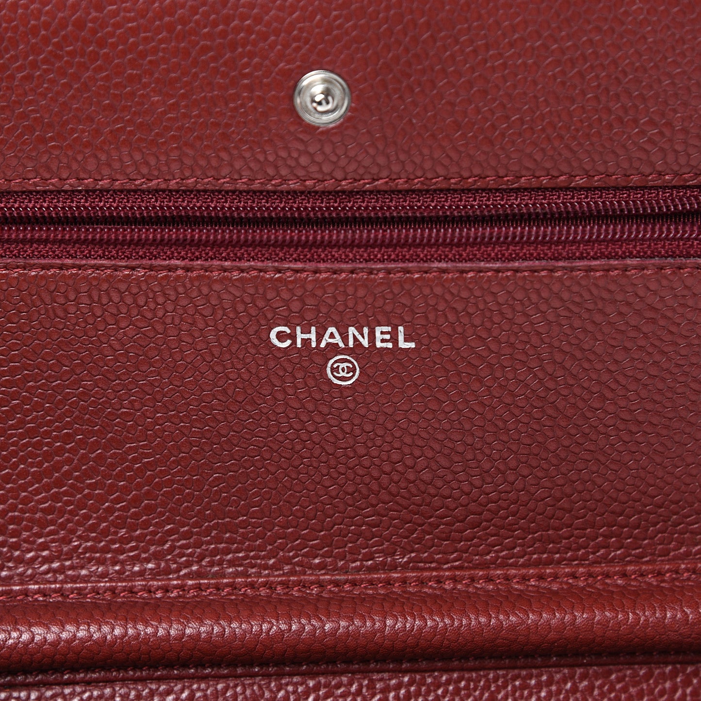 Caviar Quilted Wallet On Chain WOC Dark Red