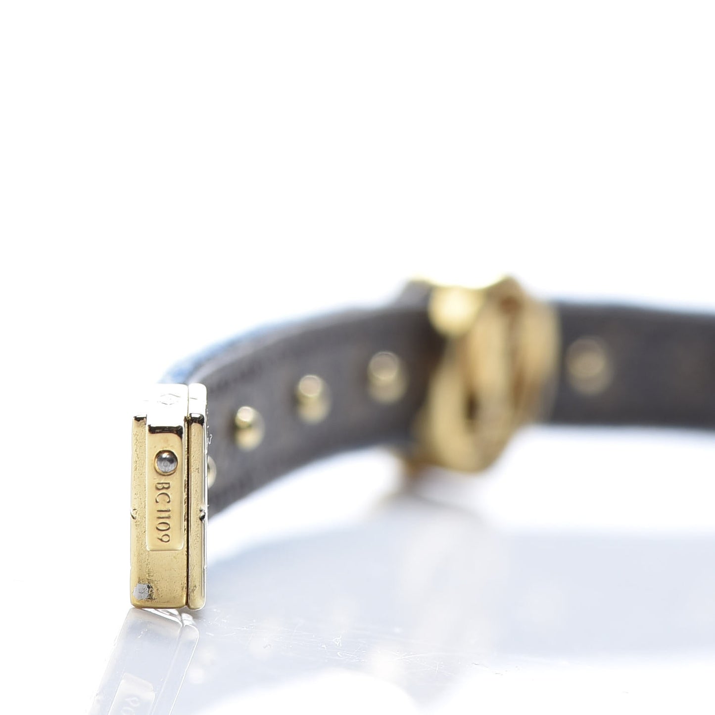 Monogram LV Circle Reversible Bracelet 17 Denim