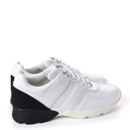 Chanel Calfskin Lambskin Womens CC Sneakers 40 White Black 4 of 9