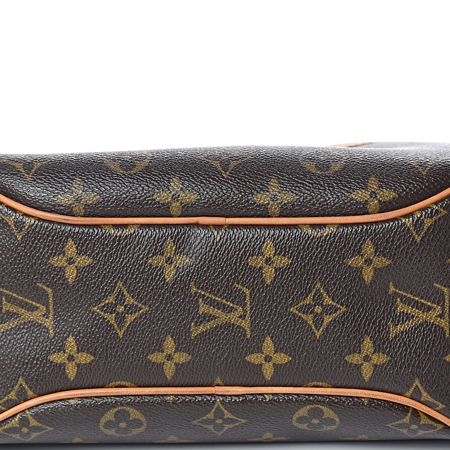 Monogram Blois