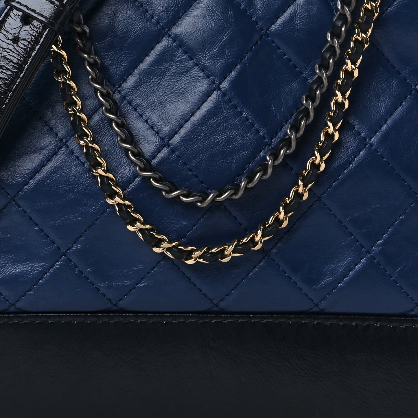Aged Calfskin Quilted Medium Gabrielle Hobo Navy Black