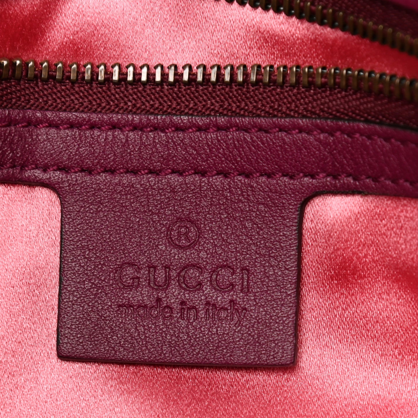 Velvet Matelasse Medium GG Marmont Shoulder Bag Fuchsia Violet Cyclamen