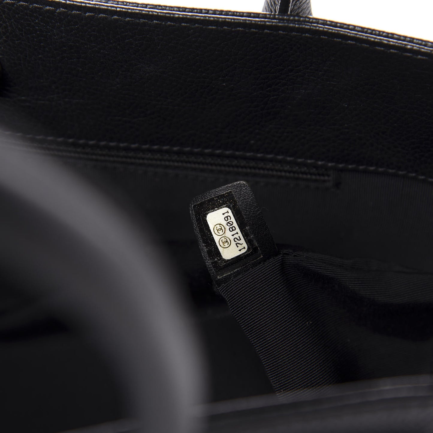 Calfskin Small Cerf Executive Shopper Tote Black