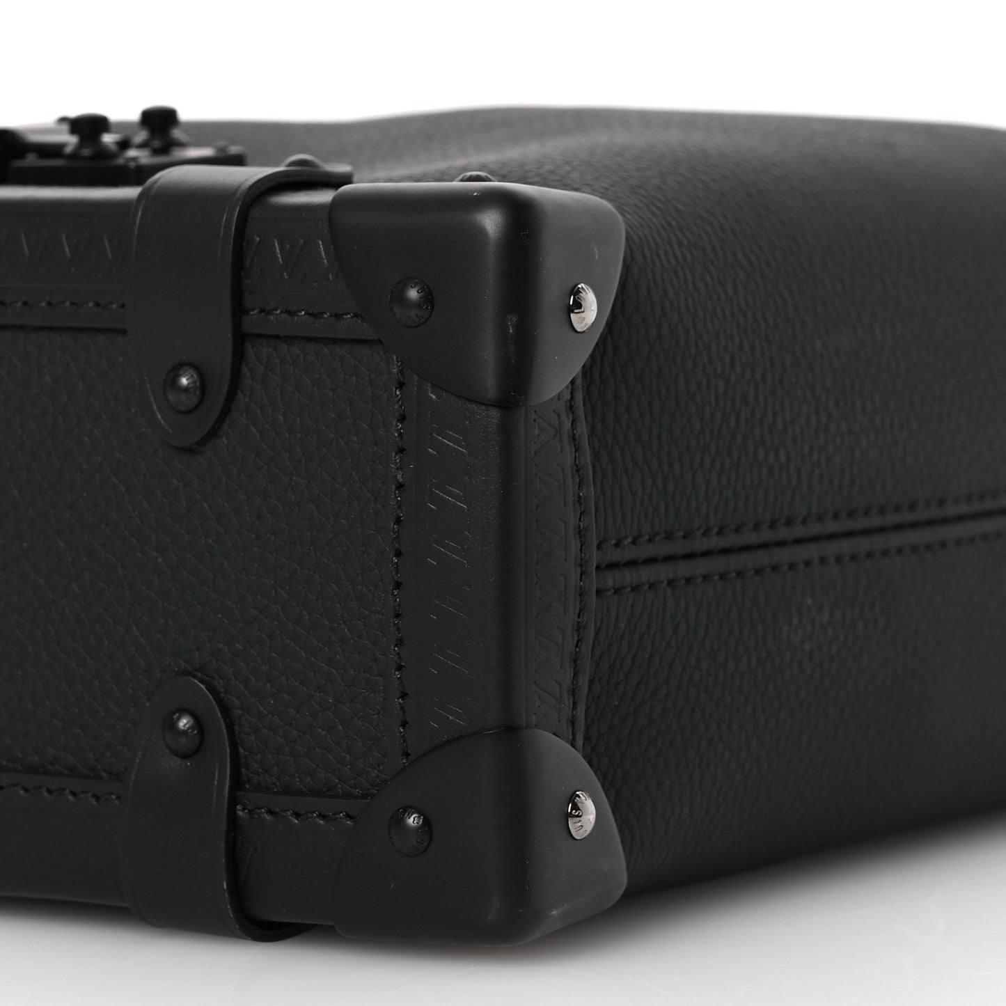 Calfskin Side Trunk MM Black