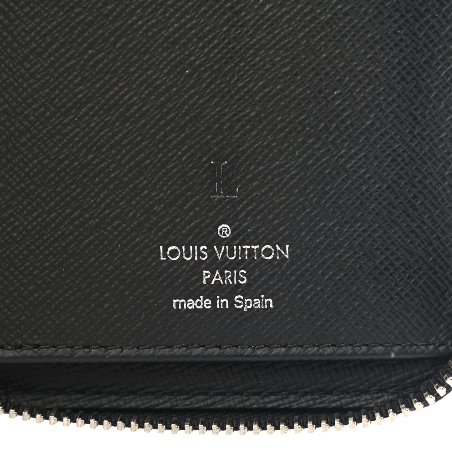 Epi Zippy Vertical Wallet Black