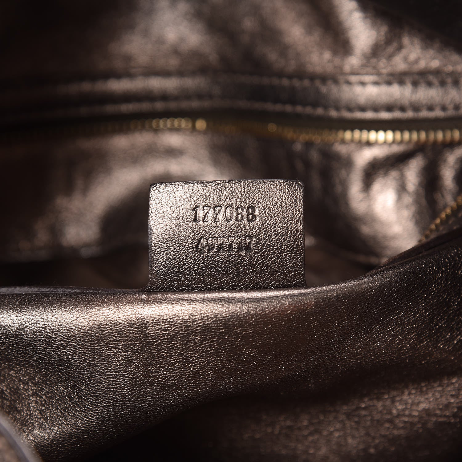Gucci Metallic Guccissima Large Indy Top Handle Hobo Pewter 8 of 25