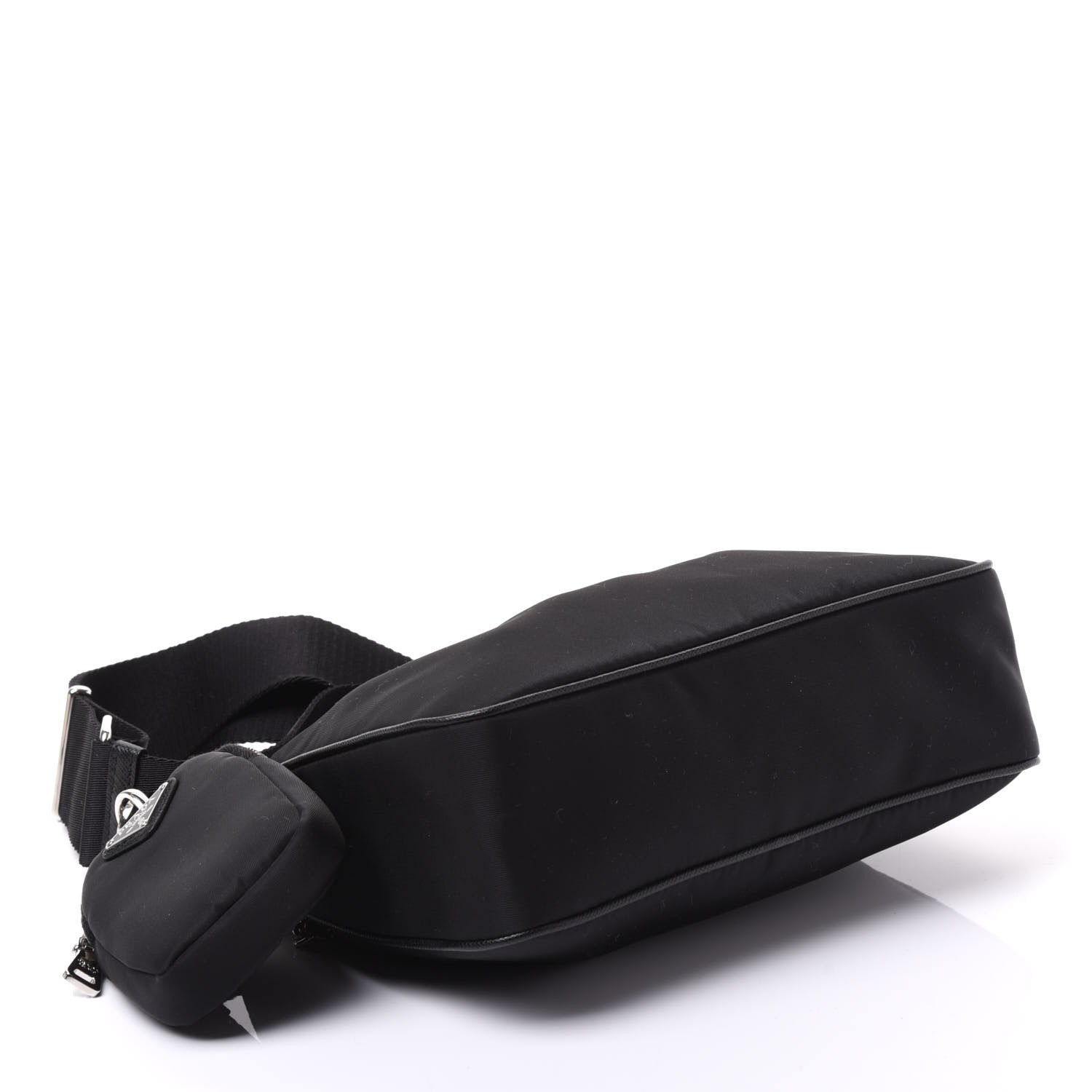Prada Nylon Re-Edition 2005 Shoulder Bag Black 3 of 8