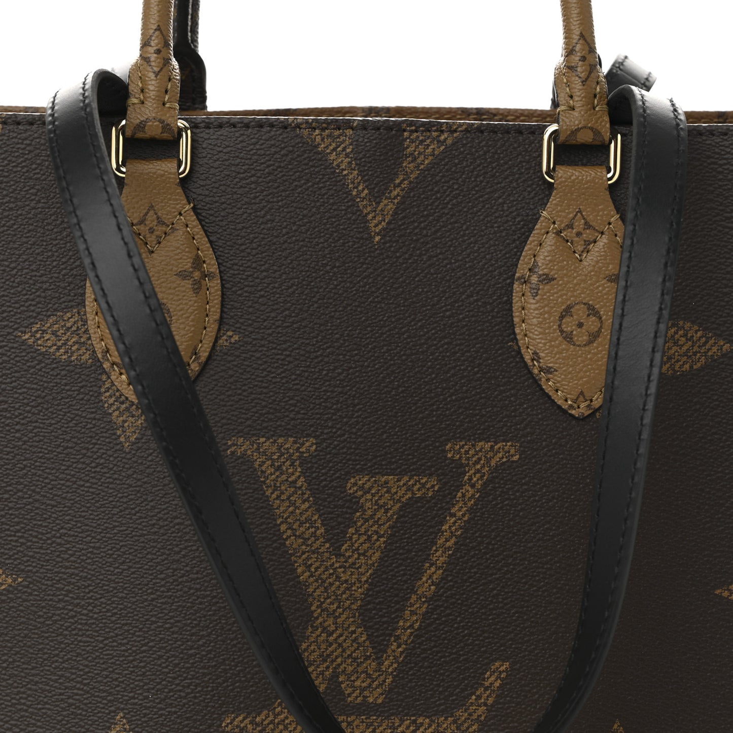 Reverse Monogram Giant Onthego MM