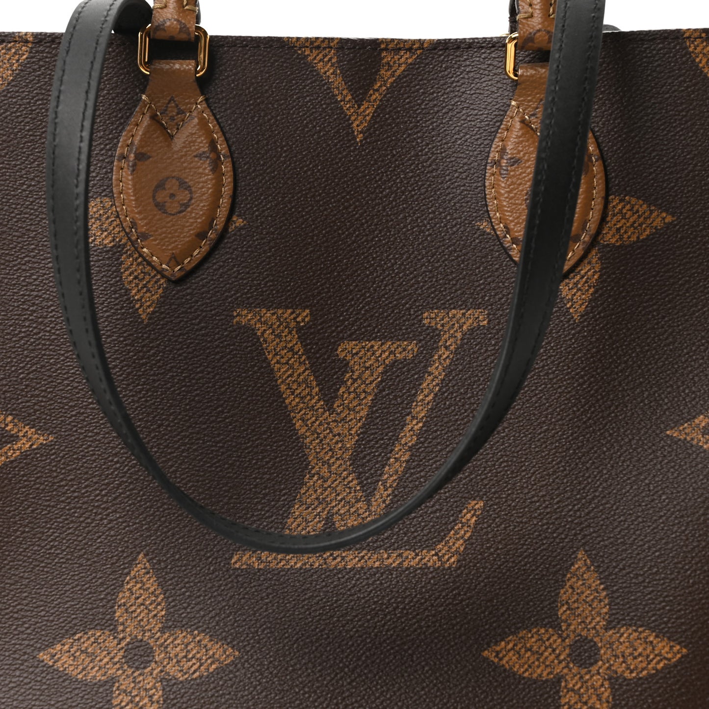 Reverse Monogram Giant Onthego MM
