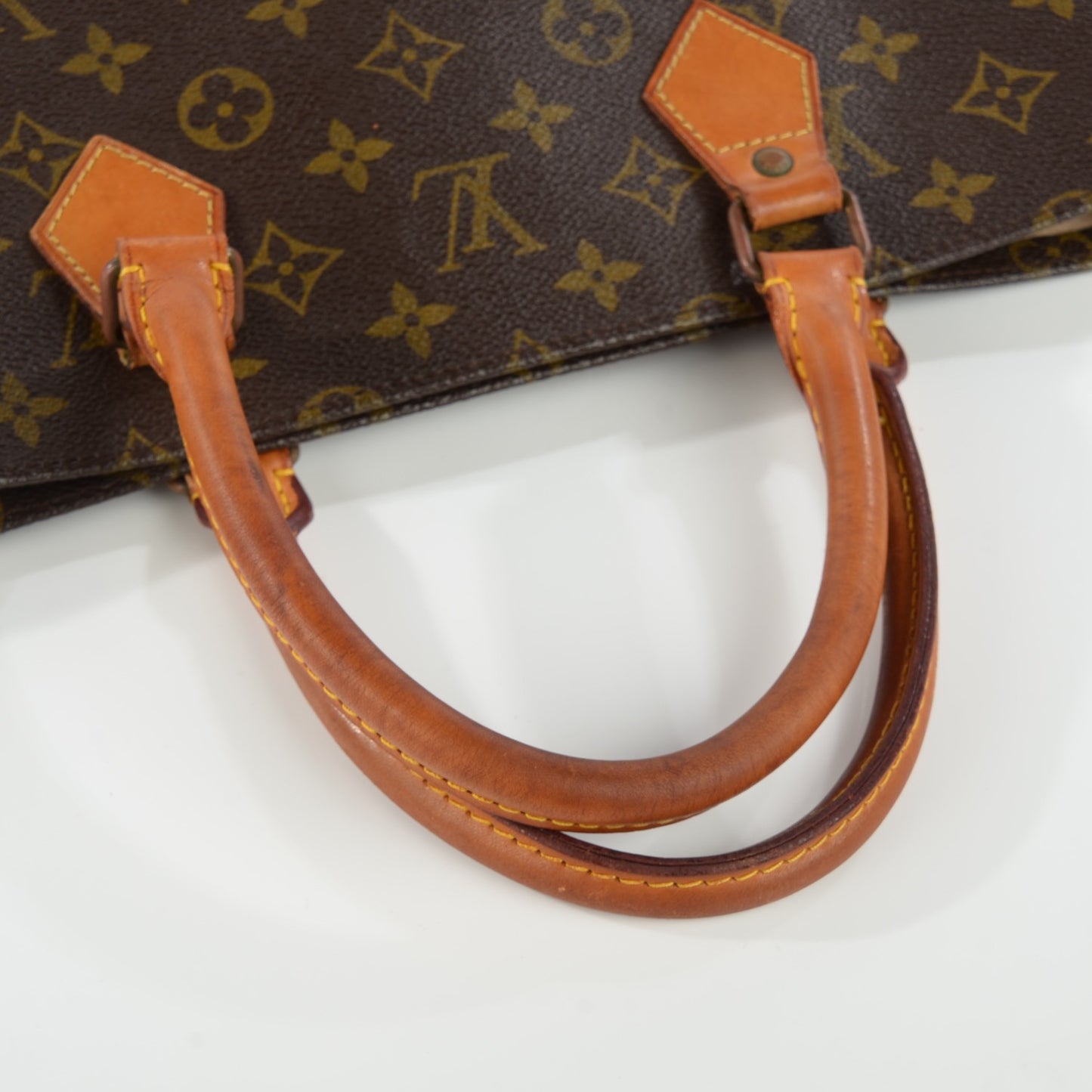 Monogram Sac Plat