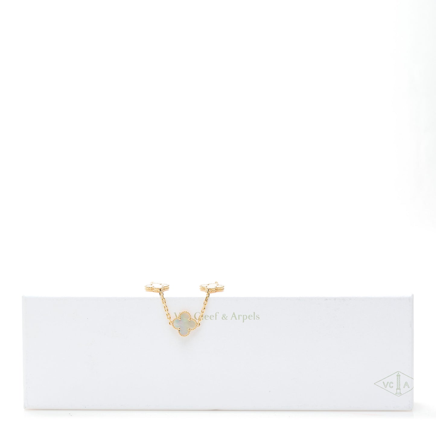 18K Yellow Gold Mother of Pearl 5 Motifs Vintage Alhambra Bracelet