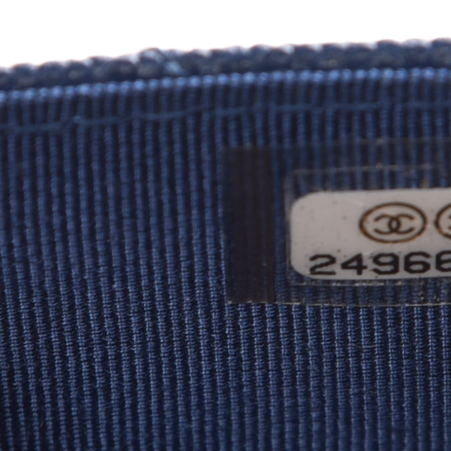 Caviar Chevron Quilted Card Holder Wallet Blue
