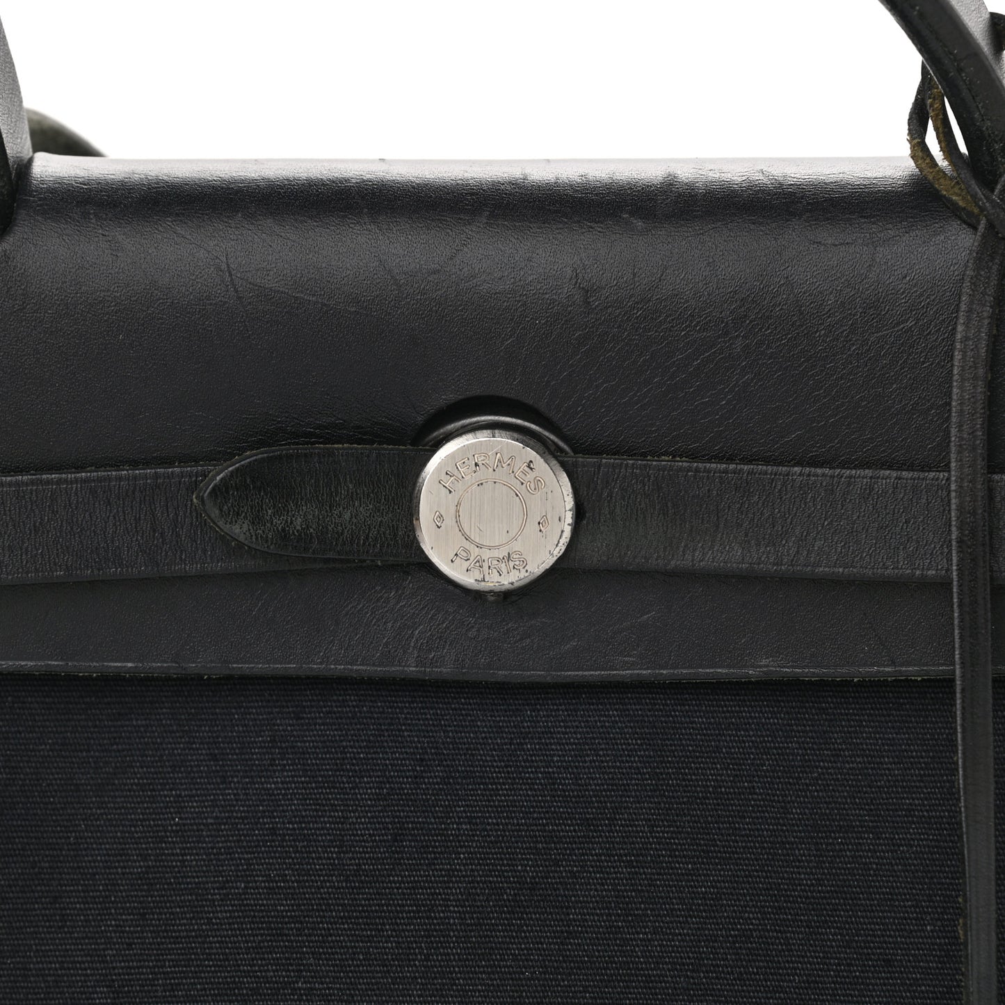 Toile Vache Calfskin Herbag 30 PM Black