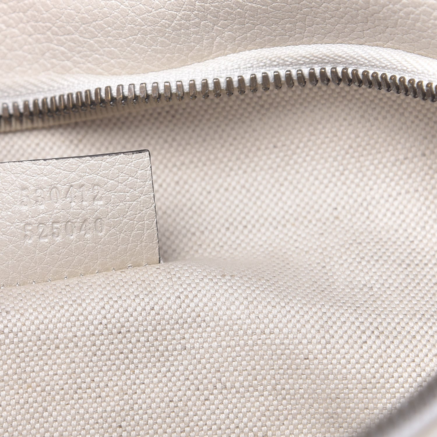 Gucci Grained Calfskin Logo Belt Bag White 7 of 12