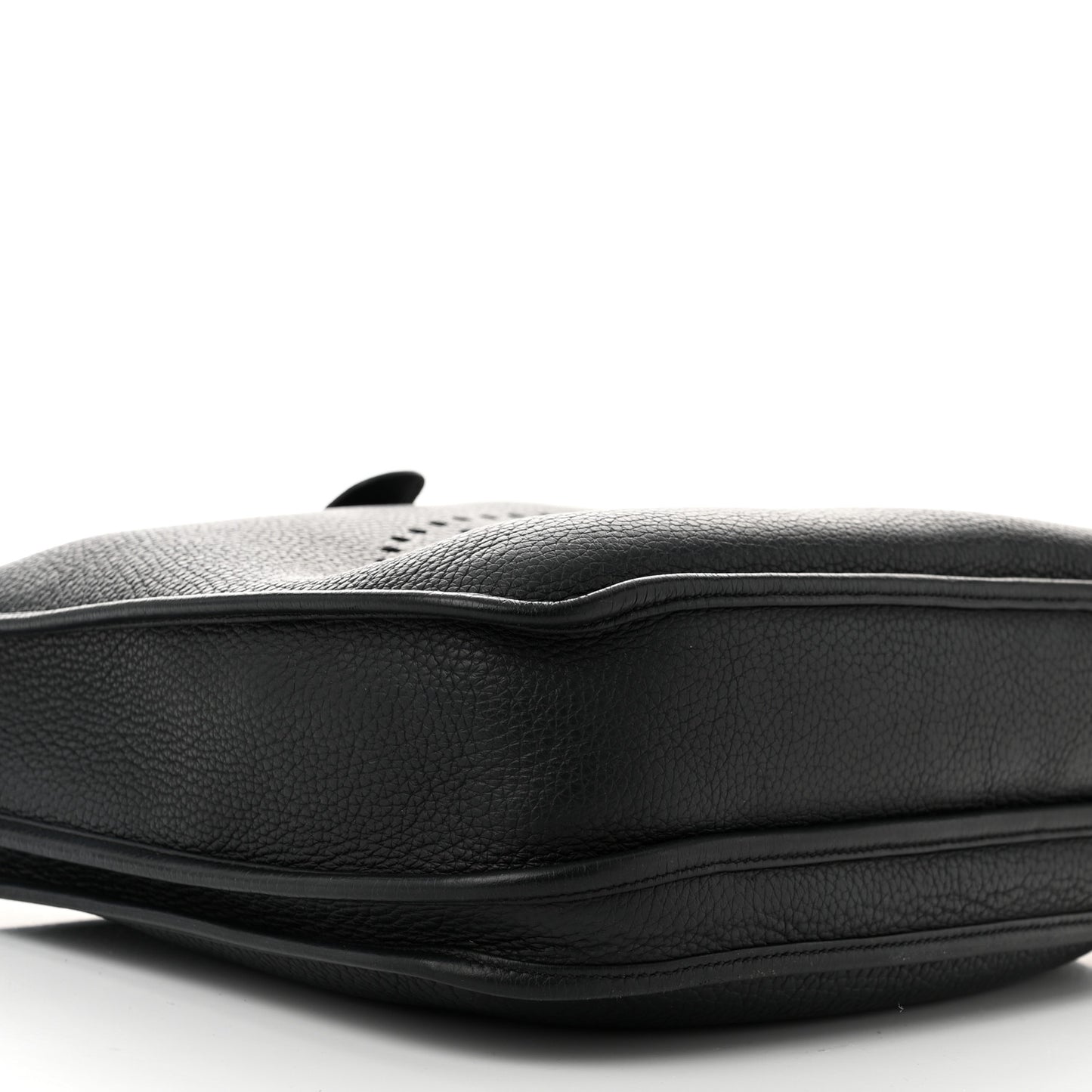 Taurillon Clemence Evelyne III PM Black