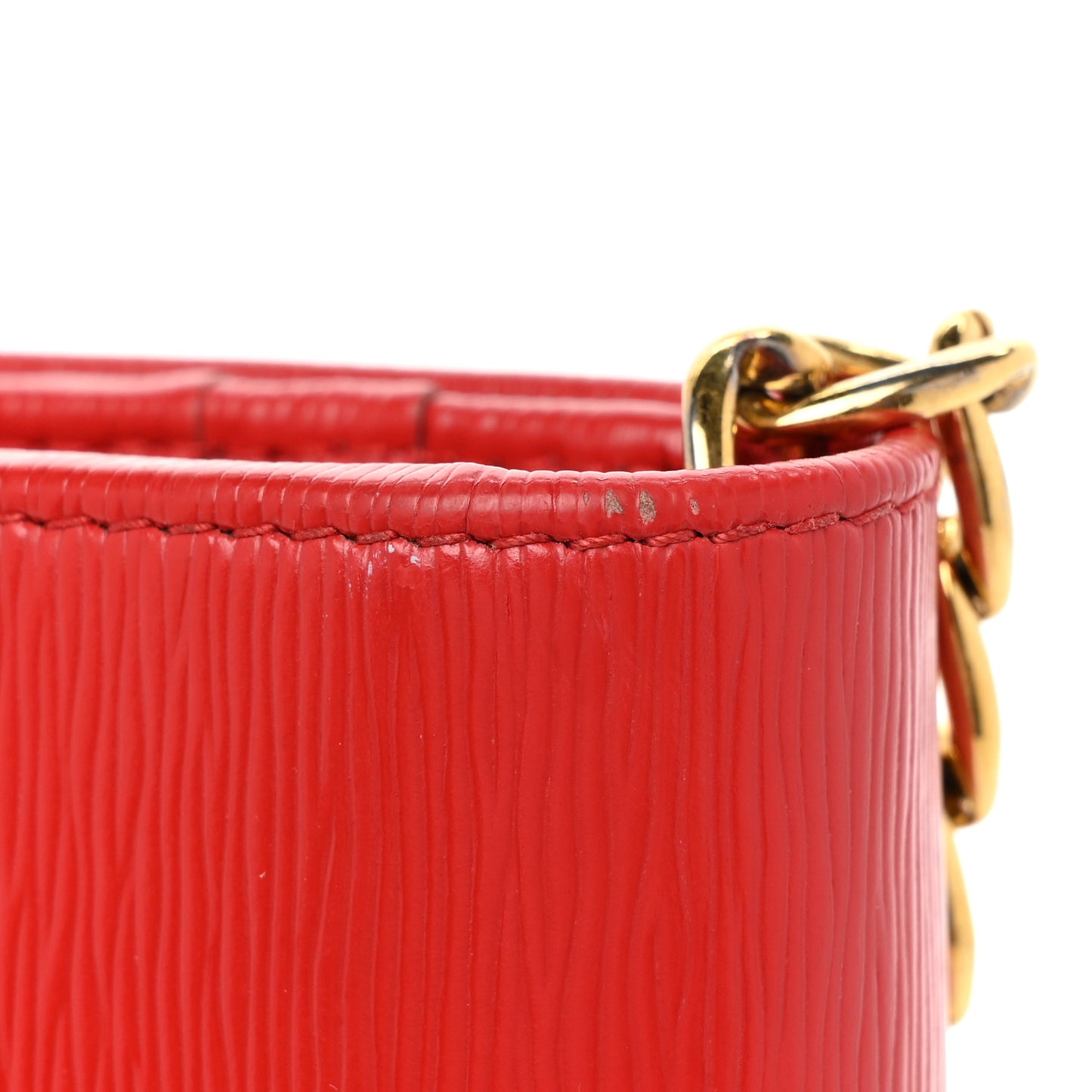 Vitello Move Metal Oro Chain Wallet Lacca