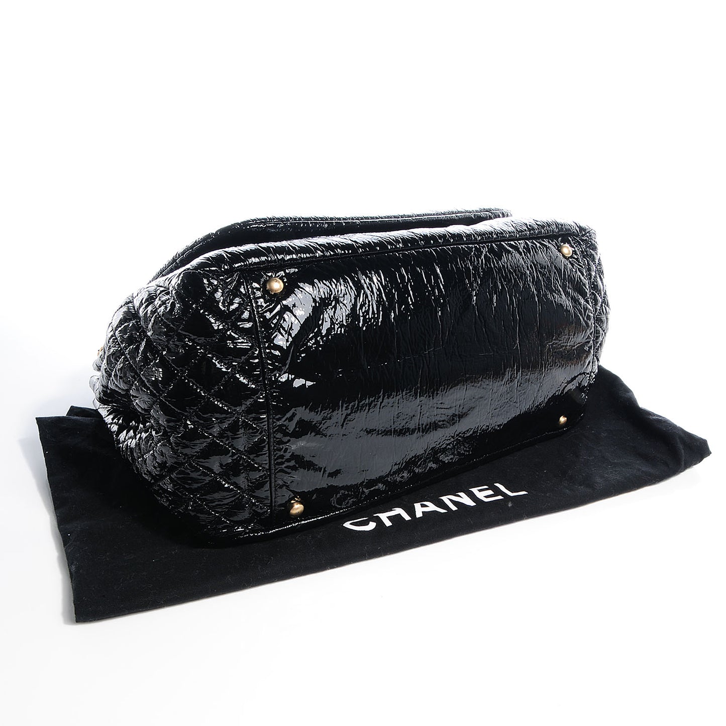 Patent Large Rock and Chain Flap Black