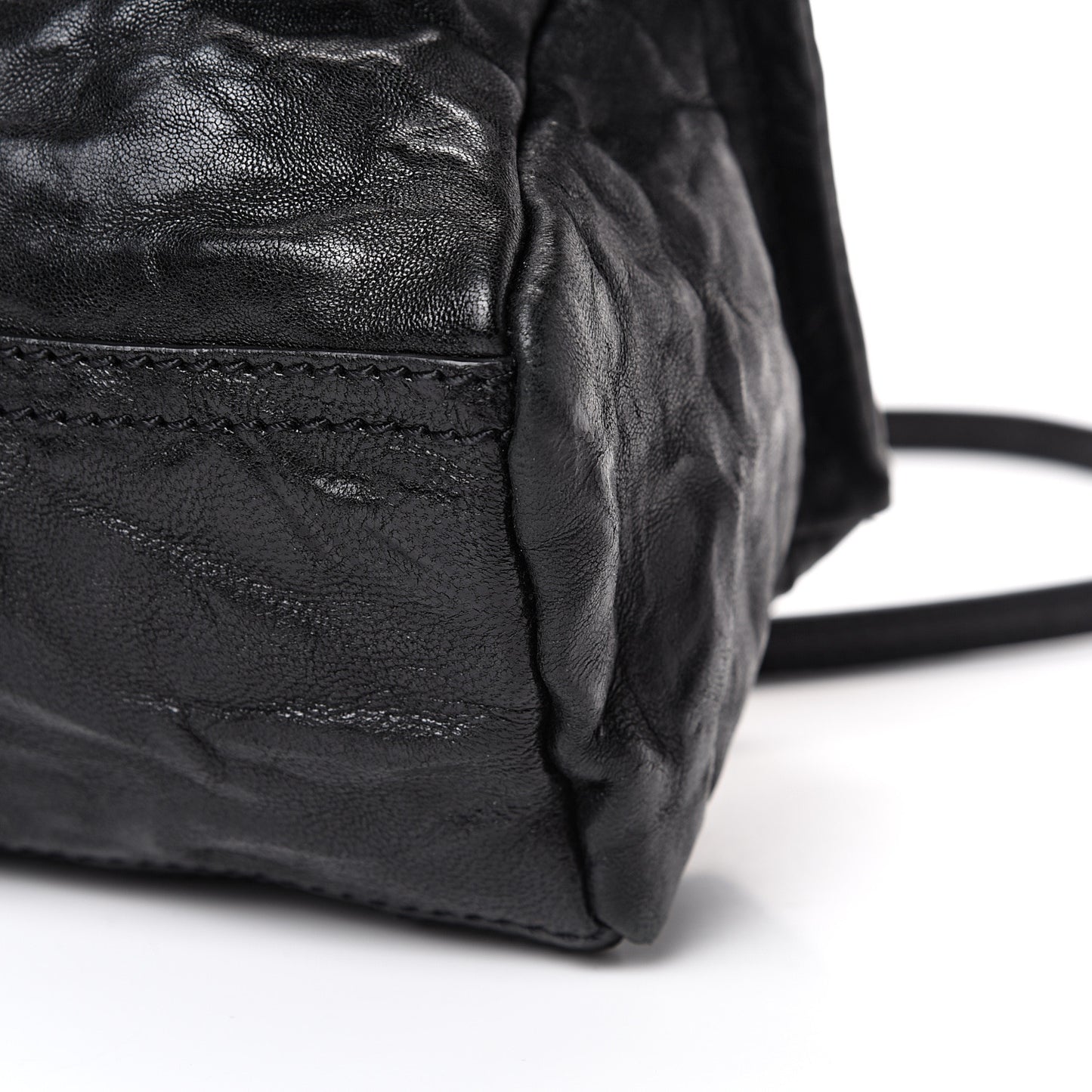 Tumbled Sheepskin Mini Pandora Black