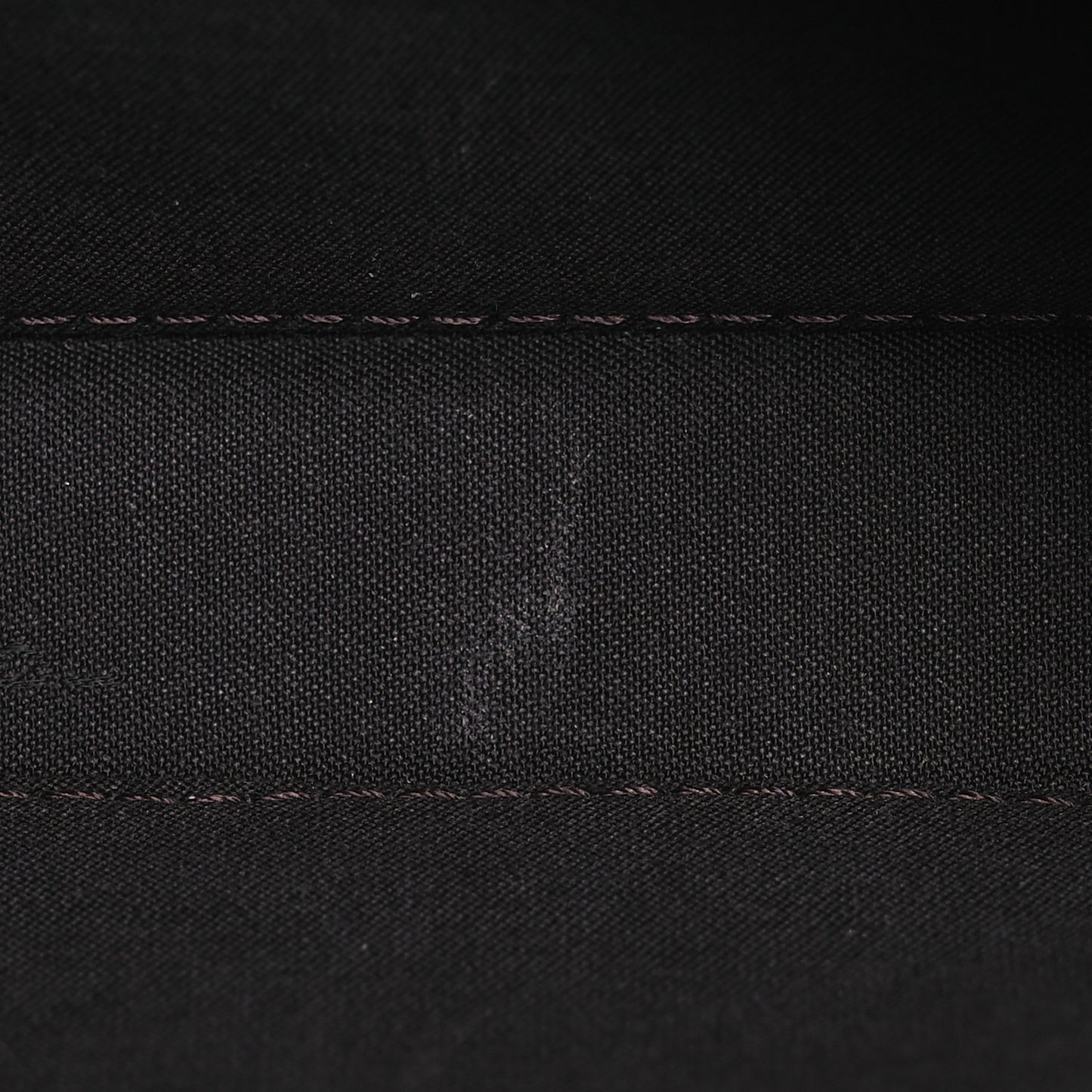 Vitello Grace Matte Fendigraphy Wallet on Chain Rosso Roma