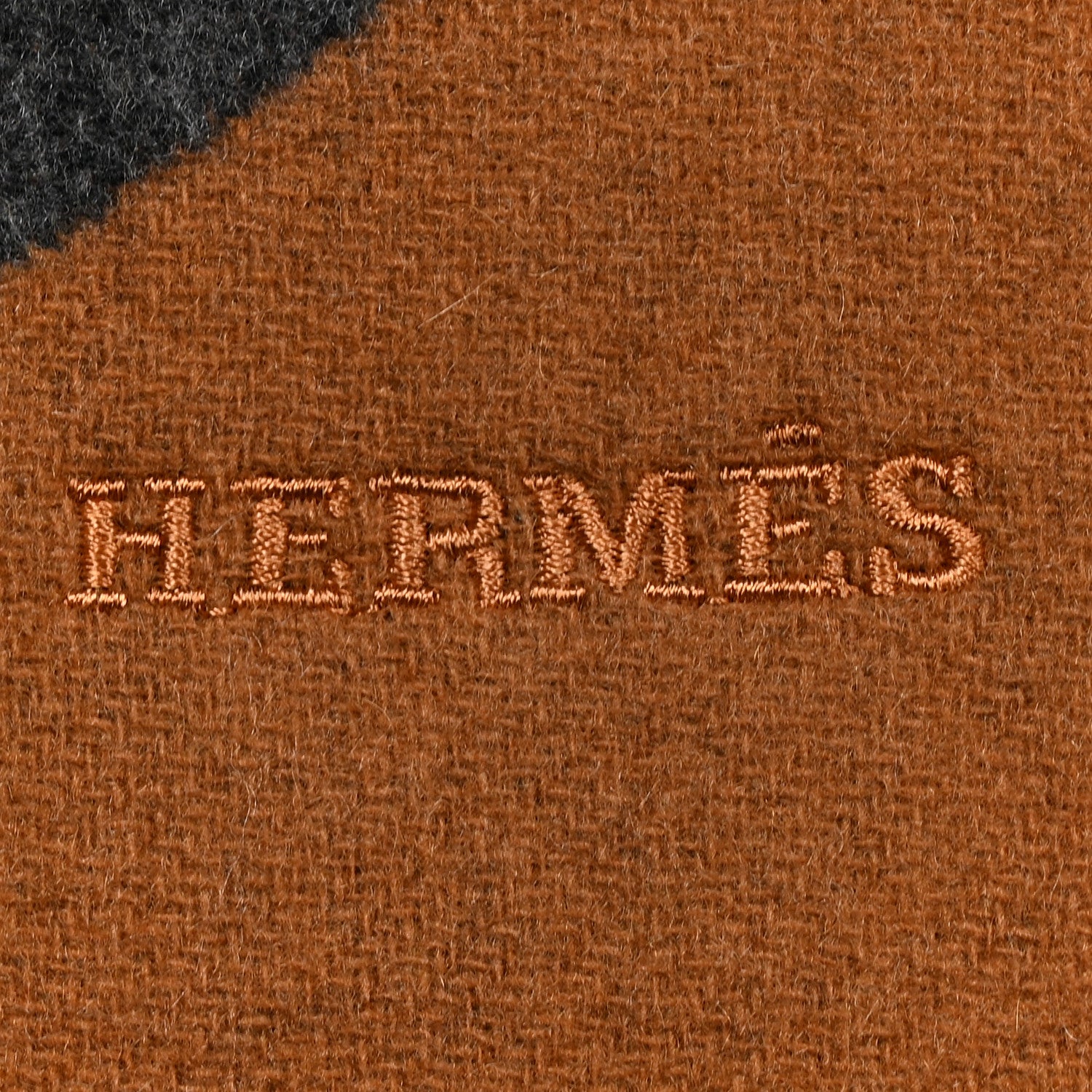 Hermes Cashmere Maillons TGM Scarf Camel Flanelle 3 of 4