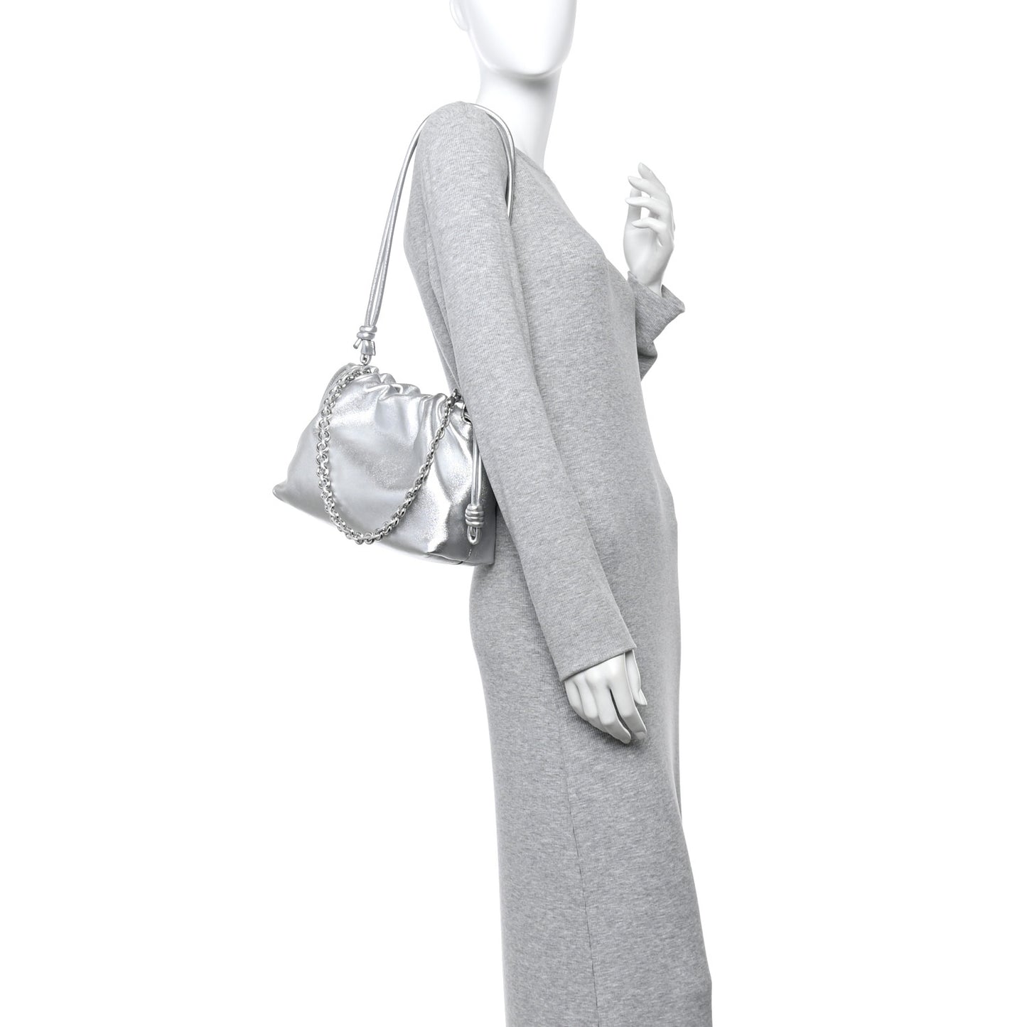 Metallic Nappa Donut Chain Flamenco Knot Silver
