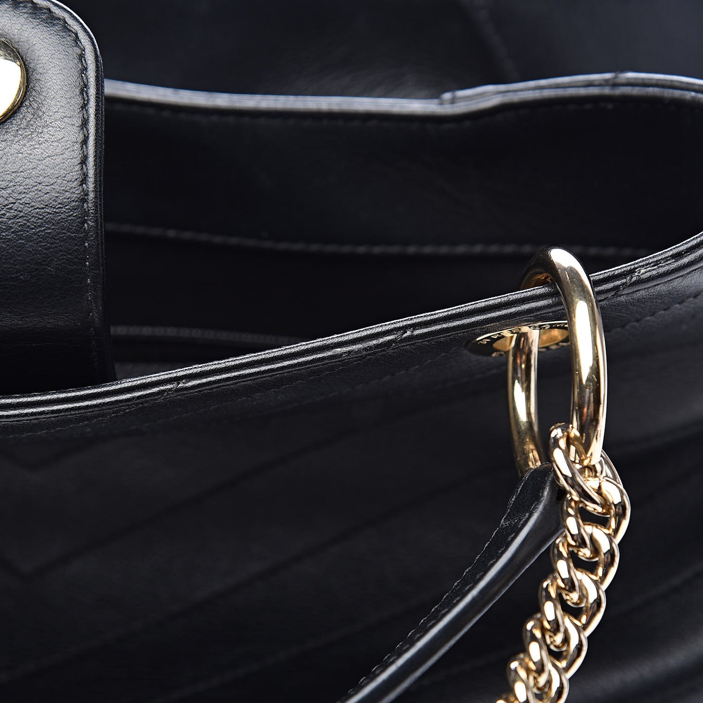Calfskin Stitched Large Chevron Chic Shopping Bag Black