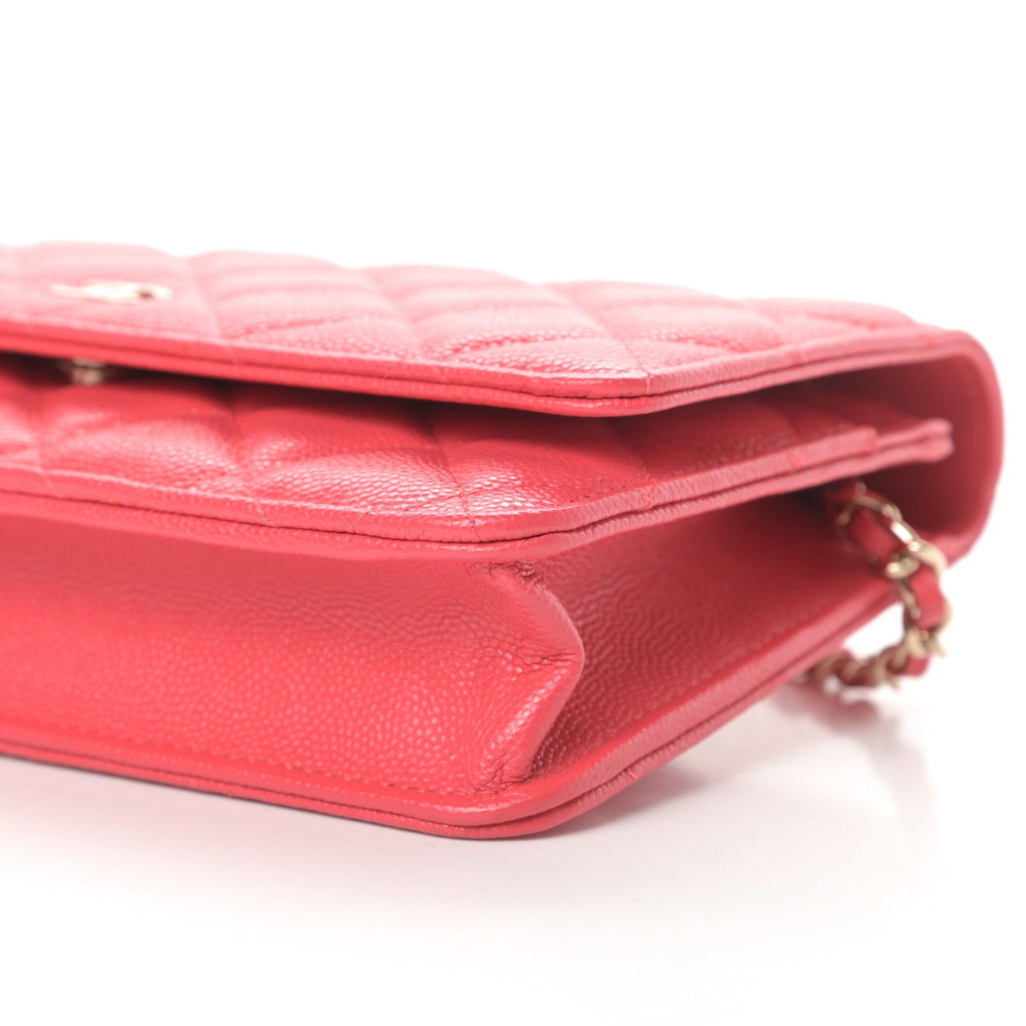 Caviar Quilted Wallet On Chain WOC Coral