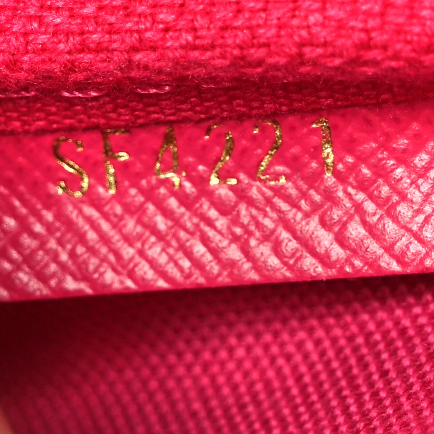 Damier Azur 2021 Christmas Animation Hollywood Mini Pochette Accessories Fuchsia