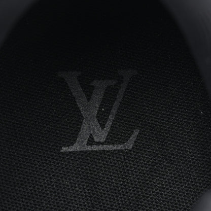 Louis Vuitton Suede Calfskin Mesh Mens Run Away Sneakers 7 Black 7 of 10