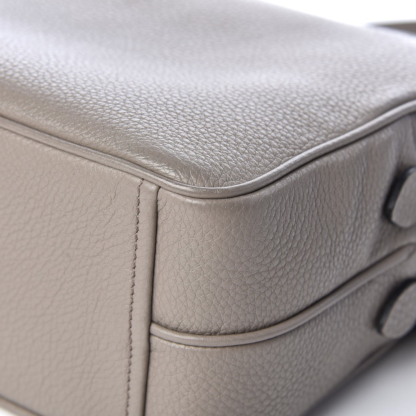 Vitello Phenix Camera Bag Argilla