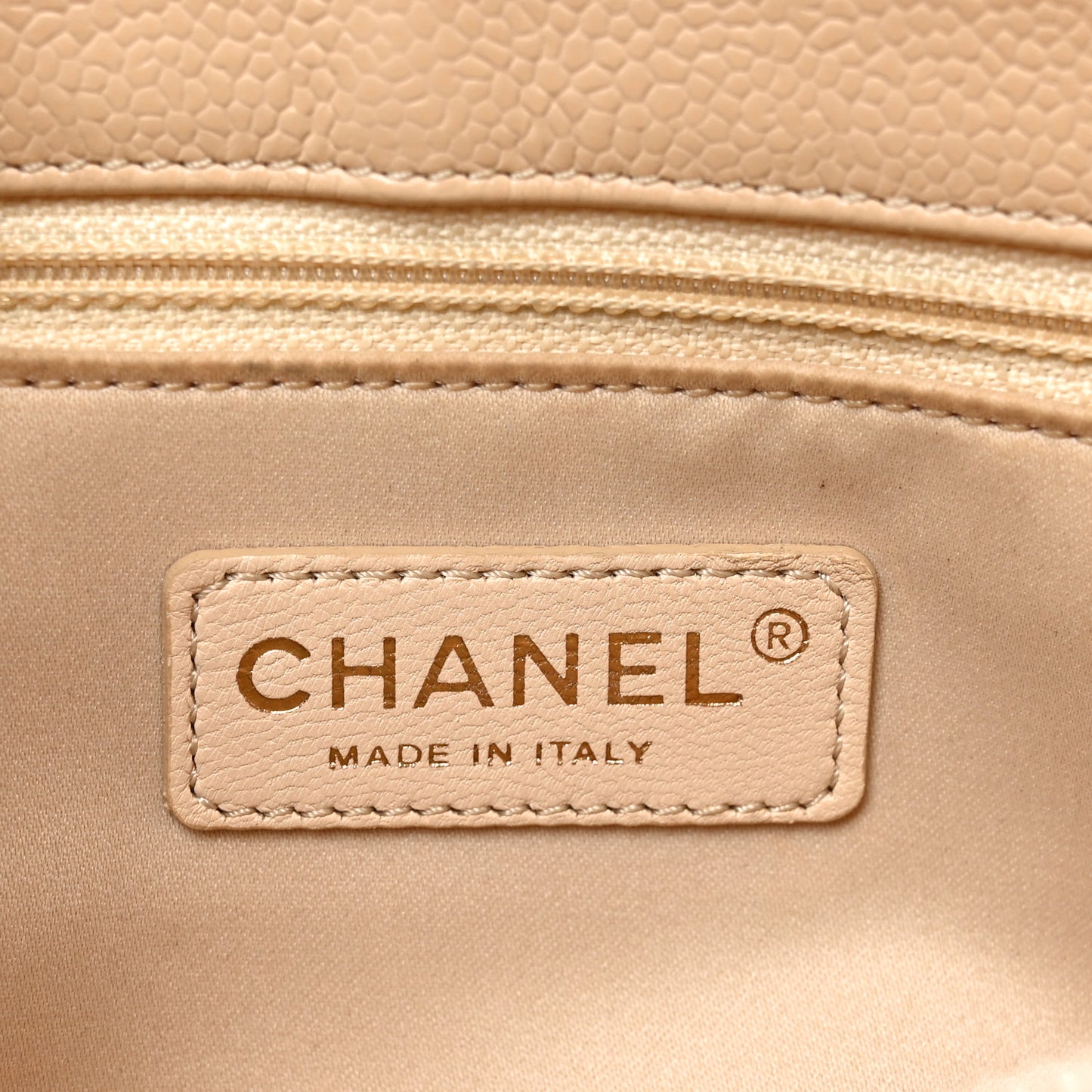 Caviar Quilted Grand Shopping Tote GST Beige Clair