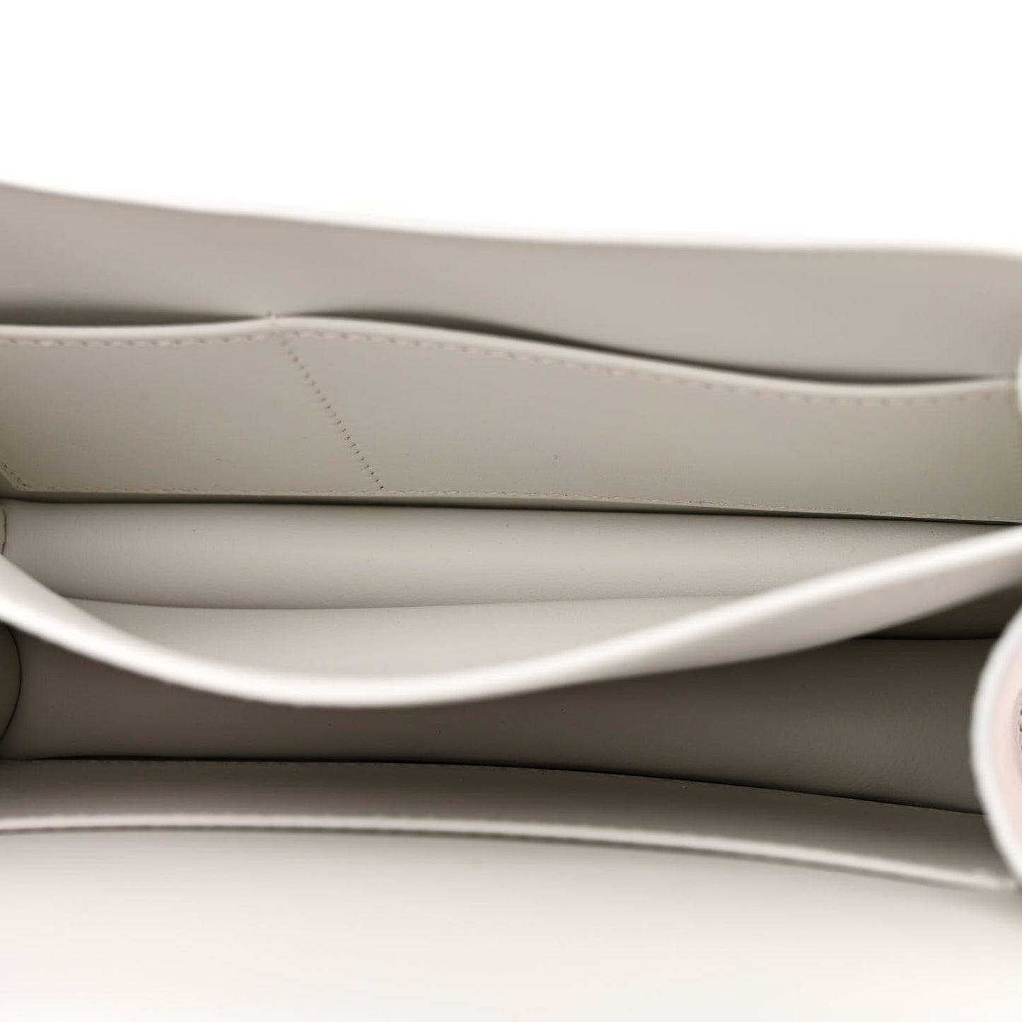 Swift Constance 18 New White