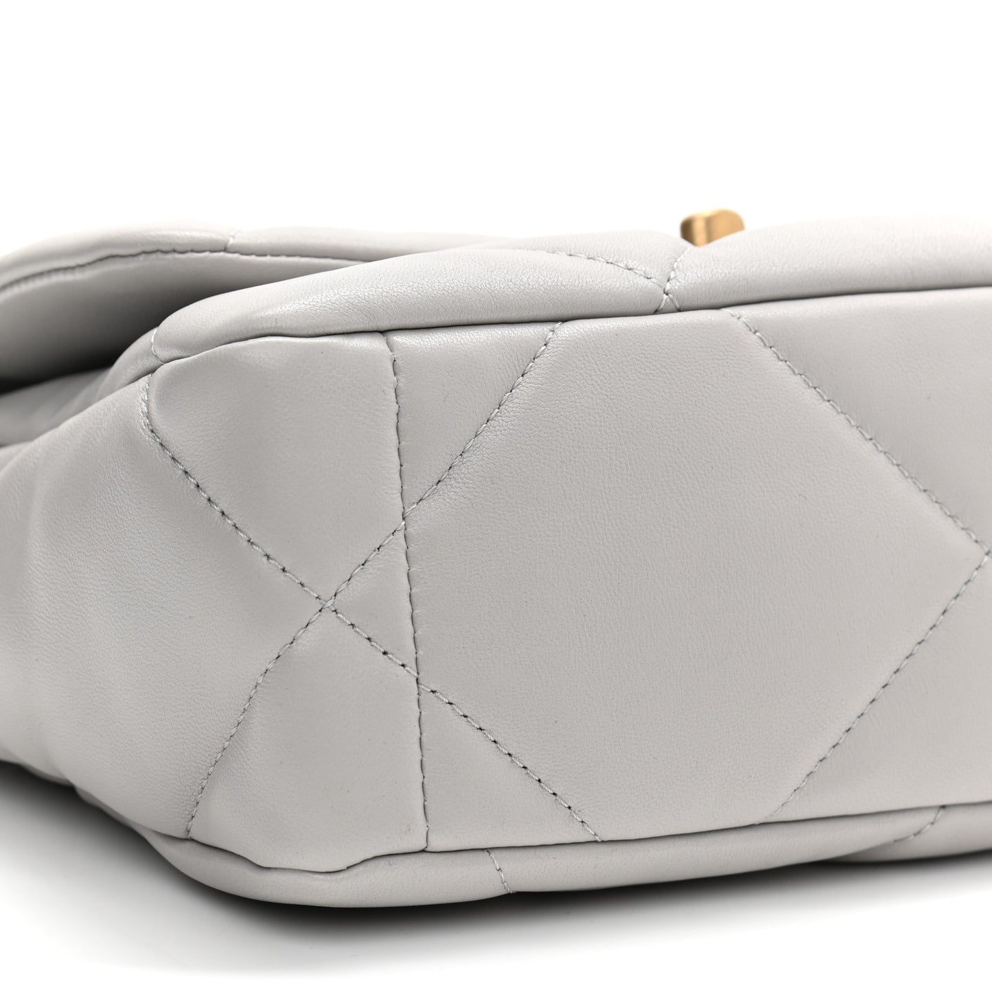 Lambskin Quilted Medium Chanel 19 Flap Grey