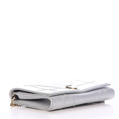 Christian Dior Metallic Grained Calfskin Diorama Croisiere Chain Wallet Silver 4 of 11