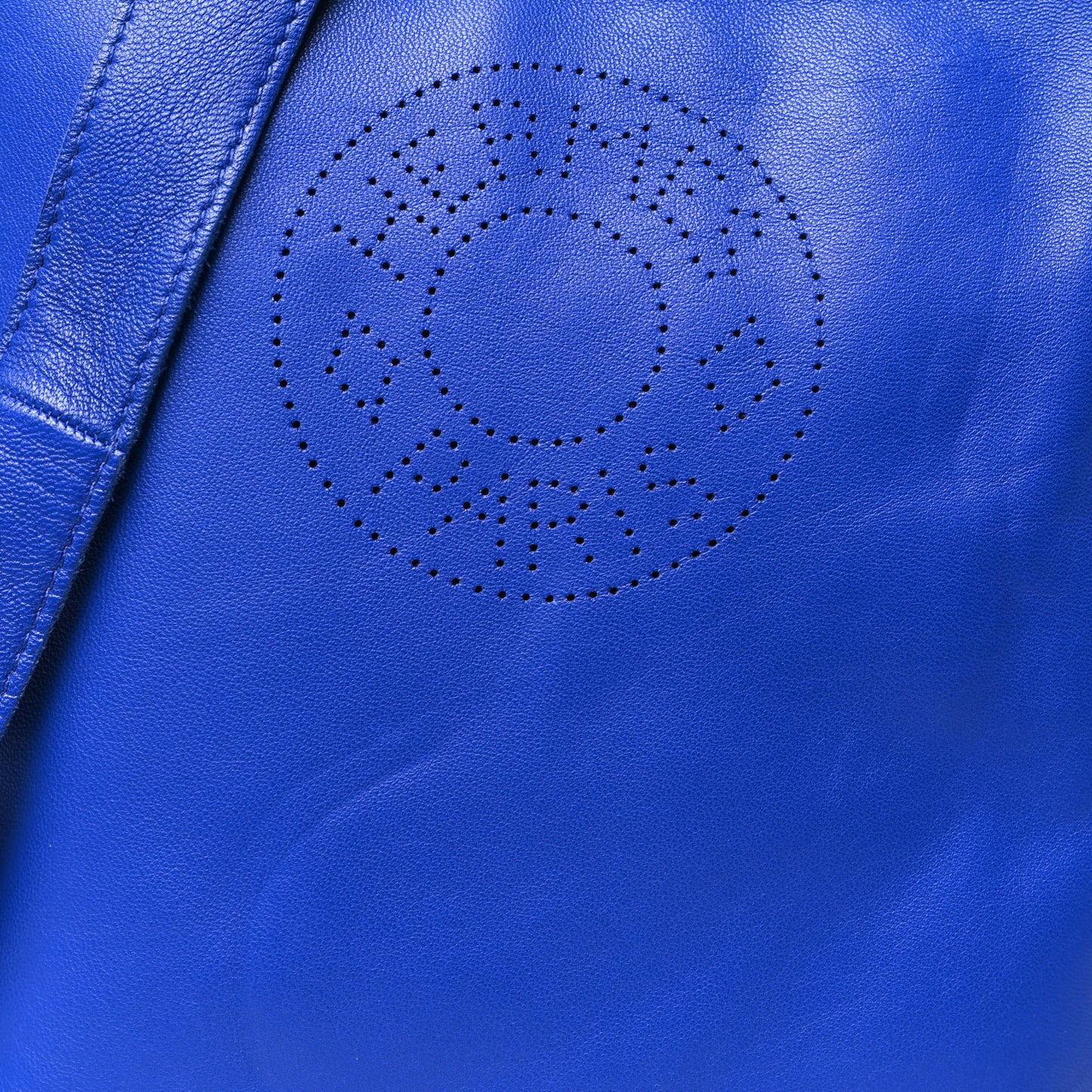 Lambskin Clou De Selle Pouch Bleu Electrique