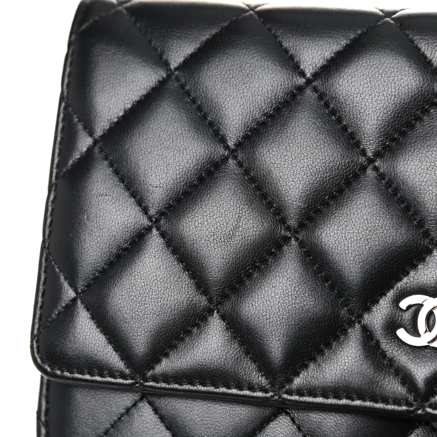 Lambskin Quilted Wallet On Chain WOC Black