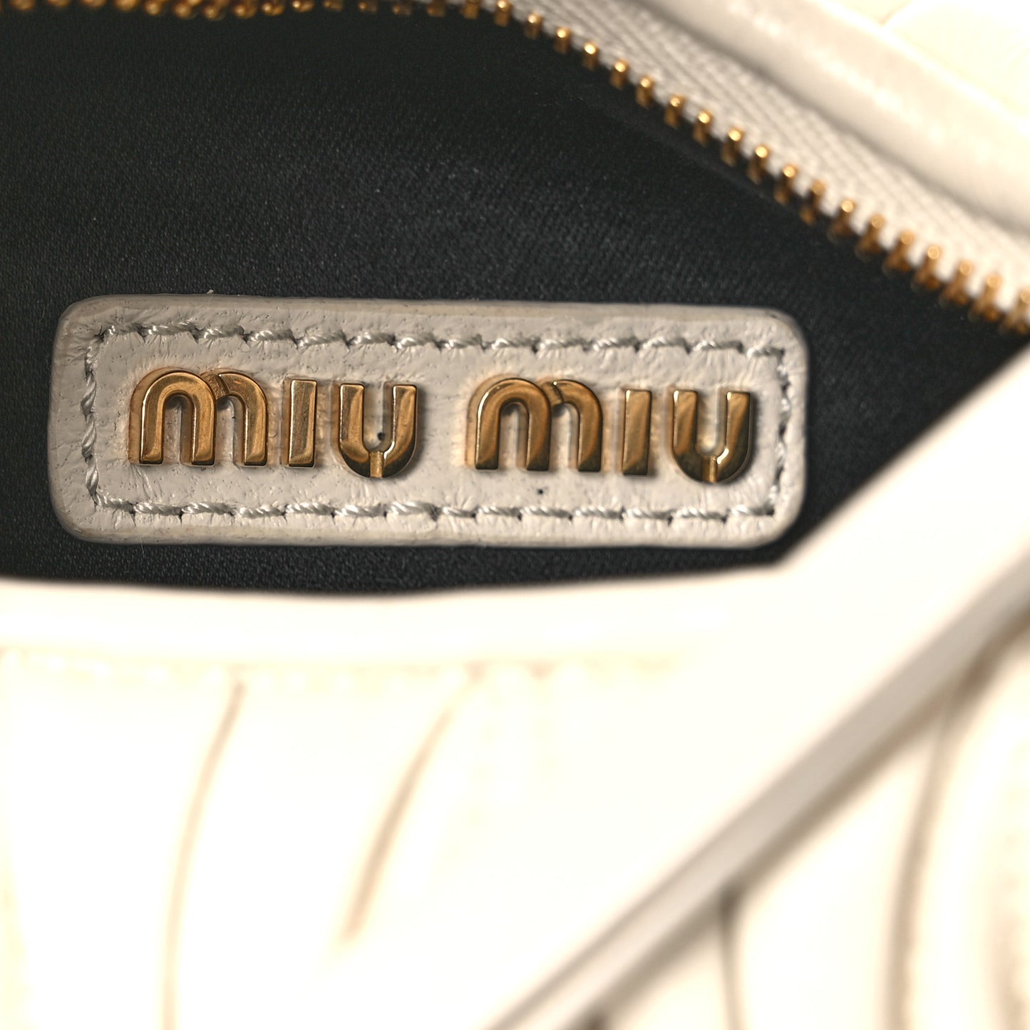 Nappa Matelasse Mini Wander Hobo White