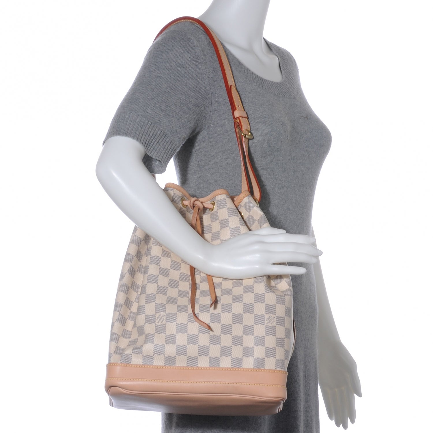Louis Vuitton Damier Azur Noe 2 of 7