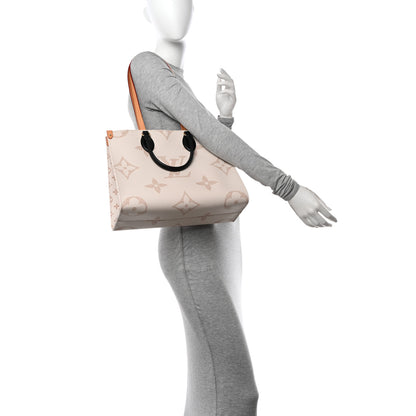 Louis Vuitton Monogram Dune Giant Onthego MM 2 of 11